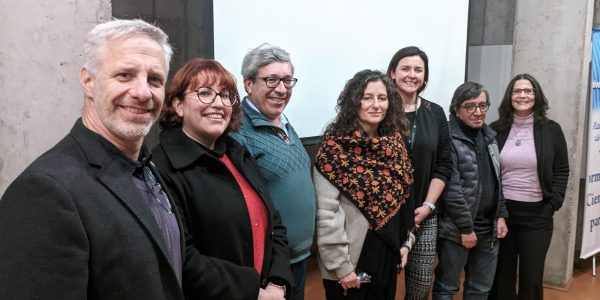 Académico DFC participa en Seminario de diálogo interdisciplinario en Educación