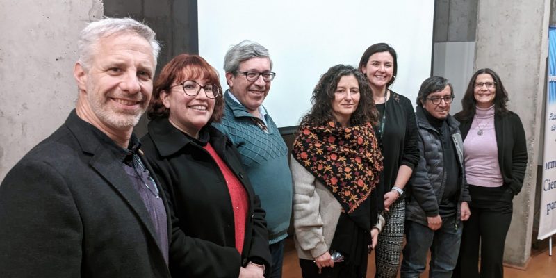 Académico DFC participa en Seminario de diálogo interdisciplinario en Educación